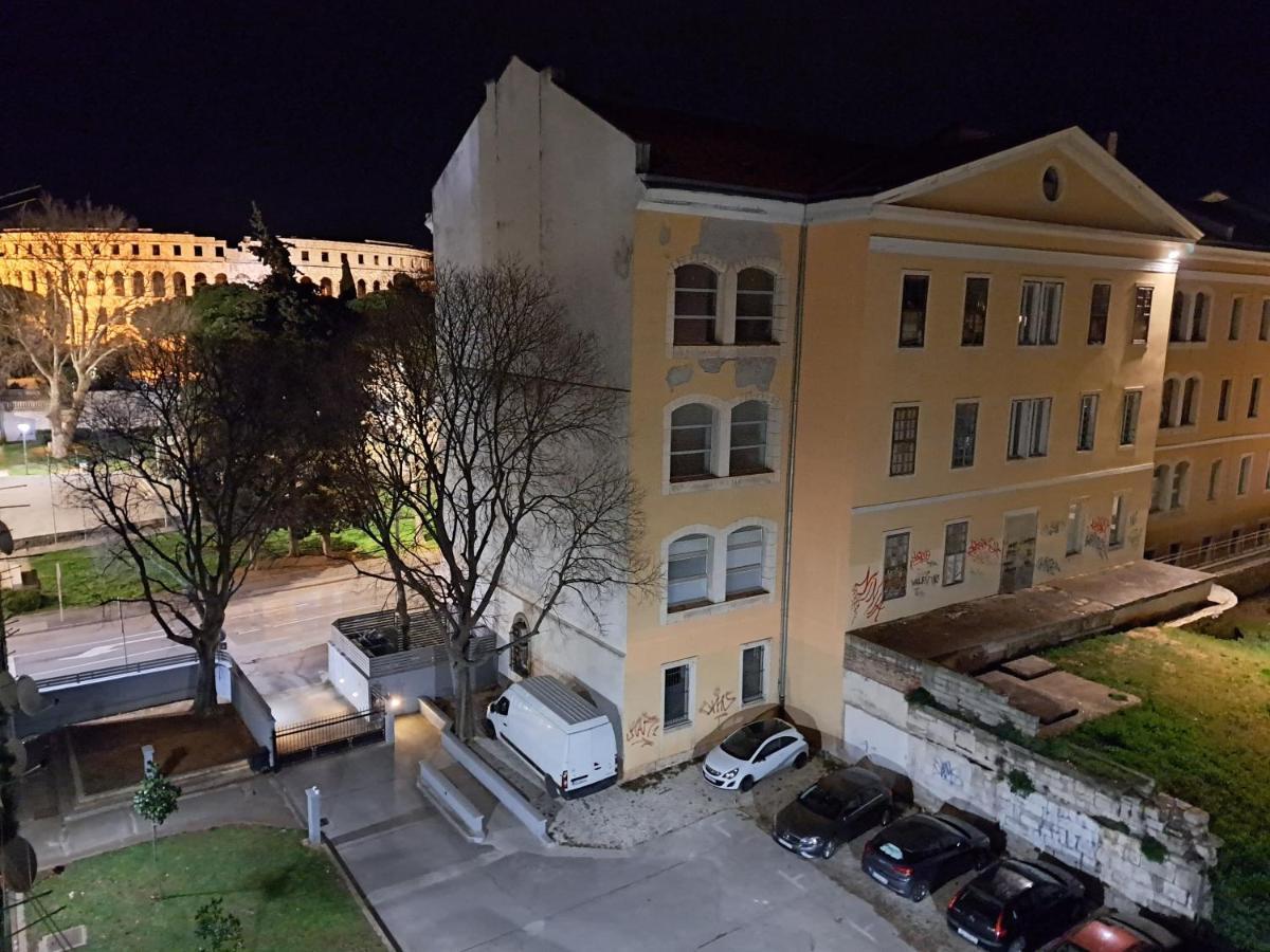 Harbour Pula