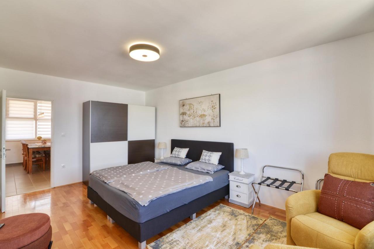 Appartement Harbour Pula